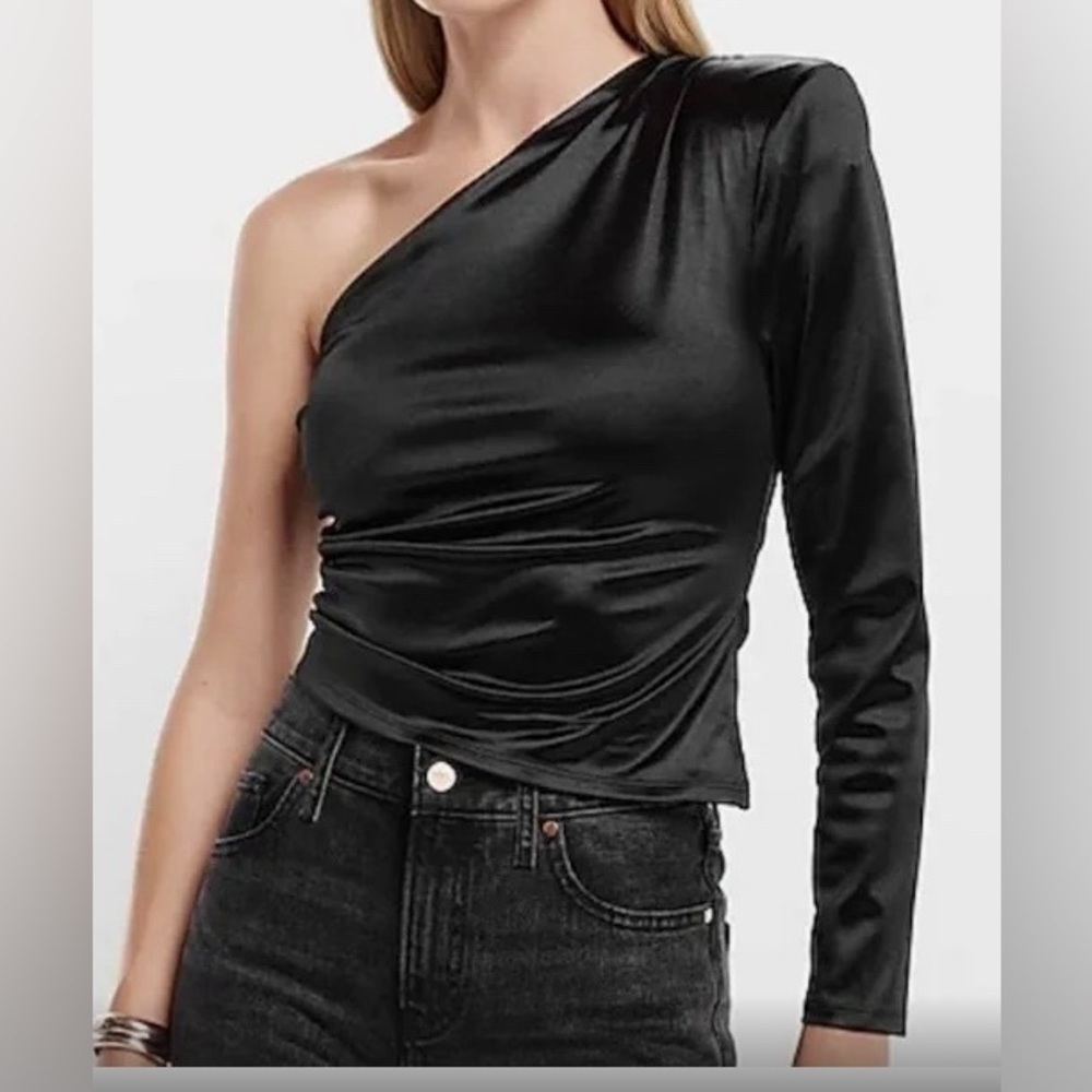 NEW - Express Satin Draped One Padded Shoulder Ruched Top. Black. Medium